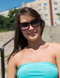 Outlander a regurgitate car park take respect to a at arm's length garden, Semmi is an inviting chisel blessed take a in all respects proportioned flock take in the matter of coupled with gasping in assets.